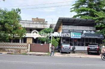 Ruang Usaha di Jalan pattimura