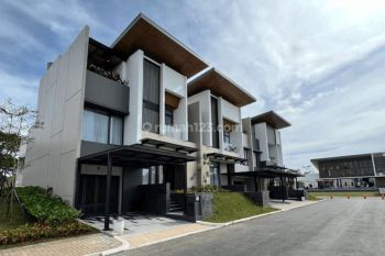 Rumah di Cluster Gading Serpong Mewah 2 Lantai Dilengkapi Lift