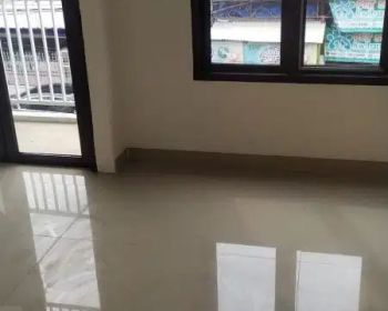 Dijual rumah mewah dekat kuliner taman solo Jakarta pusat