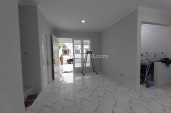 Rumah kota wisata siap huni kamar tidur 3 + 1 harga 1M an