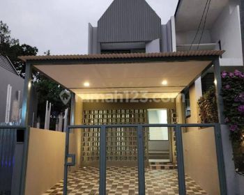 Dijual Rumah Modern 2lantai Siap Huni di Sektor I.6 Bsd Tangerang