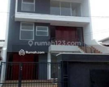 Rumah Baru Puri Indah Jakarta Barat