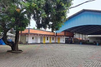 Rumah murah plus lapangan basket, tempat usaha pamulang  Ta