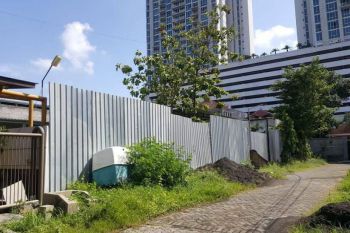 Tanah Di Perumahan Kris Kencana (Ada Bangunan Setengah Jadi)