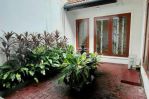 thumbnail-rumah-lingkungan-tenang-ada-pool-di-kemang-jaksel-pr-2