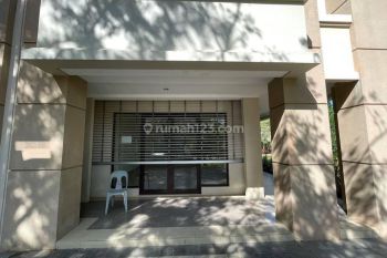 Ruko 3 Lantai For Sale di Orchard Park, Batam Centre