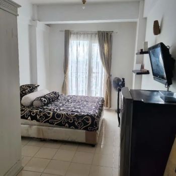 Sewa studio Puri Park View lantai 12 Furnished
