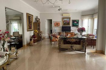 Nice And Spacious House With Strategic Location At Hang Tuah, Keb Baru