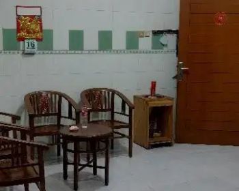 RUMAH MURAH LUAS 4X14M² DI KOMPLEKS JELAMBAR