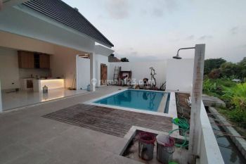 Villa Baru Padonan View Sungai Dan Sawah Bi
