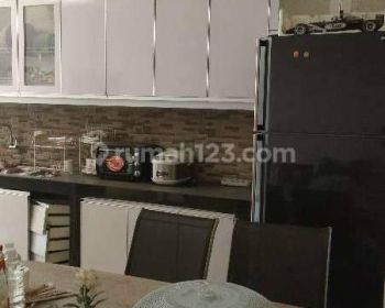 Rumah Siap Huni Strategis Di Tomang(TM114)