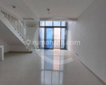 Sewa Soho Residcence Lantai Tinggi View City