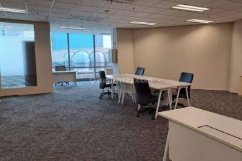 For Rent Kantor Semi Furnish 110 M2 di Prudential Center Kokas, Murah