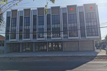 STRATEGIS & GRESS. 2 RUKO HOOK JEJER LOS TEMBUS. RAYA KENDANGSARI