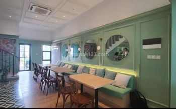 Dijual Hunian Mewah Ruko Maison De Wisteria 3 Lantai Terletak Dikawasan Ramai,