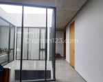 thumbnail-rumah-2-lantai-modern-di-emerald-bintaro-jaya-11919-sc-5