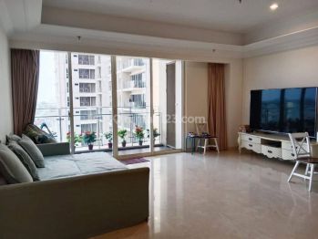 Cozy 3br Apartment With Nice Pool View At Pondok Indah Residence