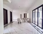 thumbnail-or-sale-brand-new-elegant-house-cilandakfatmawati-jaksel-1