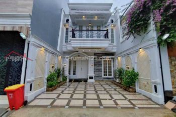 Rumah Cluster Mewah Eropa Clasic Cipedak Jagakarsa Jakarta Selatan
