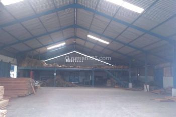 Pabrik sukorejo lokasi trategis jalan raya Nasional