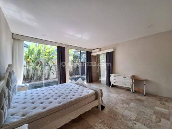 Villa For Sale Freehold In Berawa