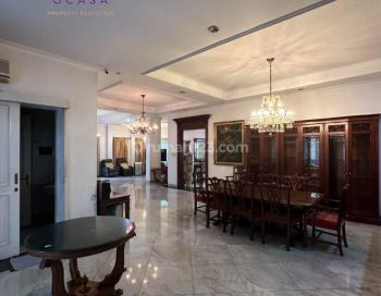 Rumah di Kebayoran Baru dekat SCBD