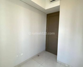 Apartement Apartemen Taman Anggrek Residence 2 BR Semi Furnished
