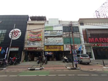 Ruko Komersil Di Jl Panglima Polim Raya Keb Baru Jaksel SHGB