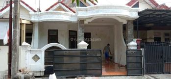 Rumah di Taman Harapan Baru