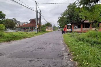 Tanah Area Exit Tol Kalasan; Mangku Aspal Cocok Usaha, SHM Siap Ajb