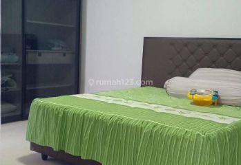 Singgasana Rumah Disewakan