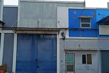 Disewakan gudang di Jurumudi,lokasi strategis,harga sewa negooo.