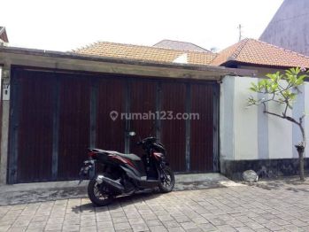 Rent Rumah: House for rent