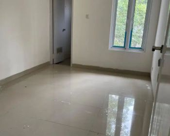 Di sewakan rumah 2 lantai Kemang Selatan 12e