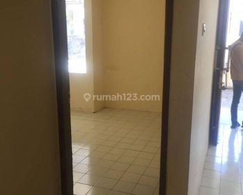 Rumah Tinggal Siap Pakai di Taman Kopo Indah Bandung