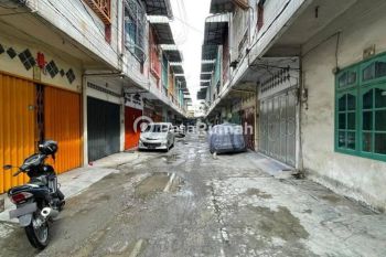Sale Ruko: Ruko Jalan Pukat V