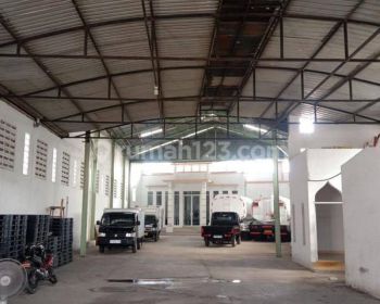 Gudang Di Cakung Jalan Raya Bekasi