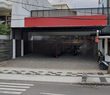 DI SEWAKAN BANGUNAN KOMERSIL SURABAYA PUSAT DEKAT KUSUMA BANGSA