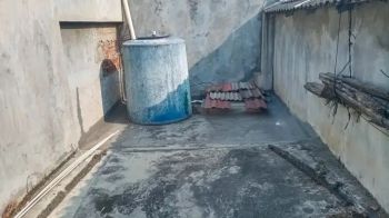 Rumah siap huni masuk mobil di sawangan depok