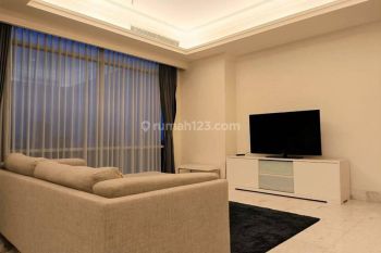 Apartemen Botanica 2 Bedroom Furnished With Private Lift