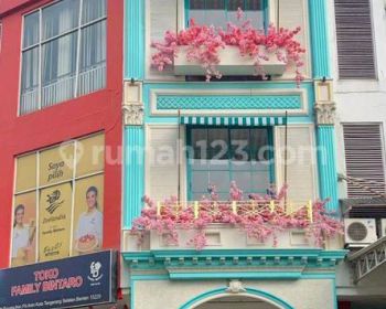 HARUS TERJUAL .. RUKO PARISIAN BINTARO , EKS CAFE BAGUS SIAP PAKAI , SDH ADA , ,