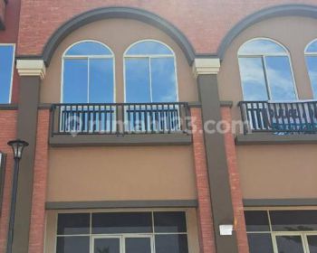 Ruko La Riviera Pik 2, Nego