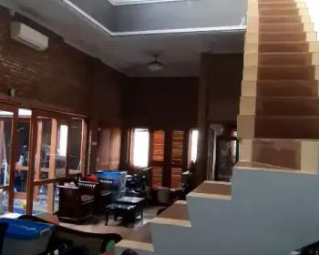 Jual cepat dan murah Rumah LT144 baru+ kolam renang hanya 1.425M .