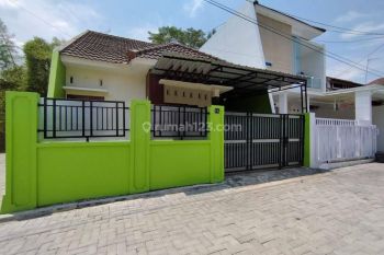 Rumah Bagus Palagan Dekat Rs Sarjito Dan Kampus Ugm Yogyakarta