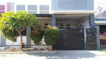 Disewain Rumah Bagus di Harapan Indah, Bekasi k1134