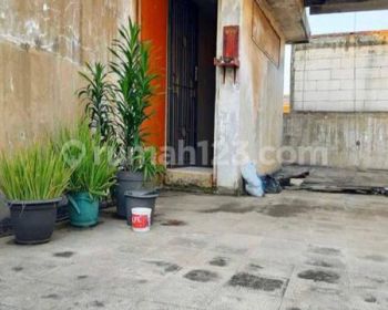 Dijual Ruko Siap Pakai Di Komplek 46 pangeran jayakarta , Pangeran Jayakarta