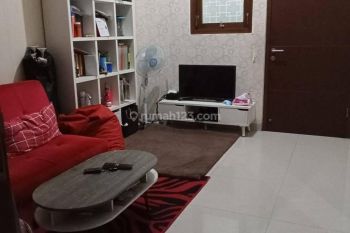 Rumah Tinggal Mungil Siap Huni Komplek Derwati Mas