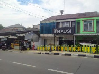Ruko 2 lantai depan pasar cibubur strategis