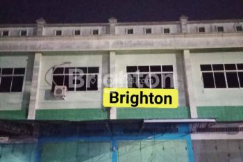 Ruko Gandeng depan terminal