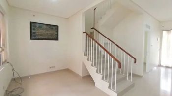 Disewakan Rumah 2 Lantai Citra Gran Cibubur